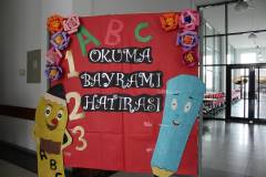 Evrensel Kolej